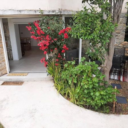 Appartement Climatise Au Calme En Provence Pierrefeu-du-Var Exterior photo